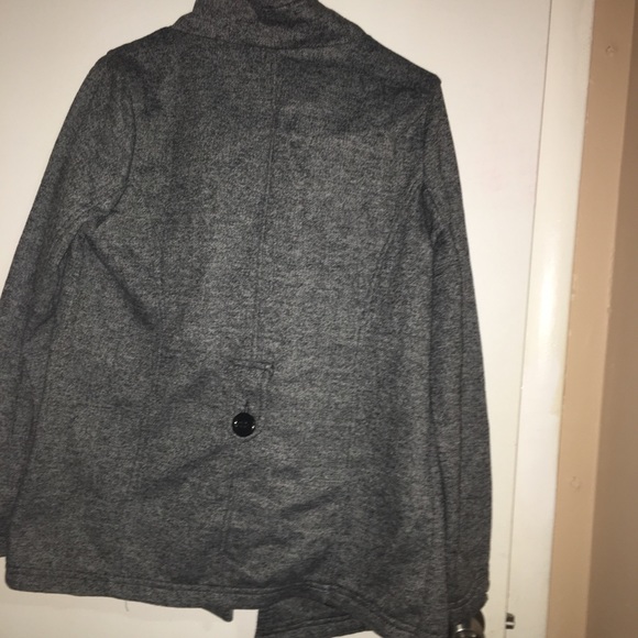 coat - Picture 2 of 2